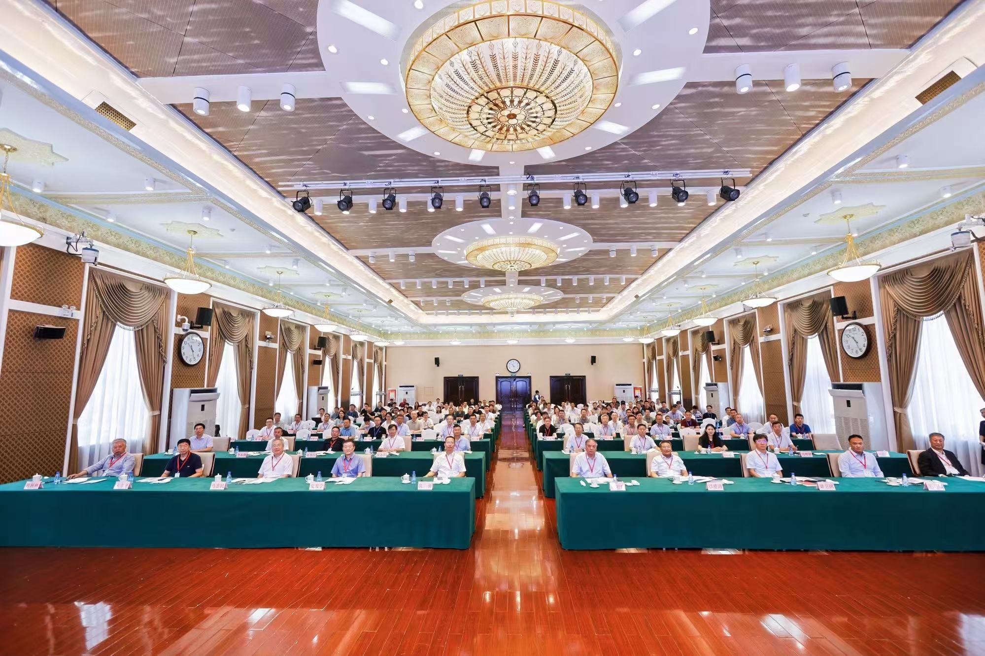 开云足球展风采|深耕岩土前沿！苏州开云足球低场核磁技术亮相第四届西北岩土力学大会