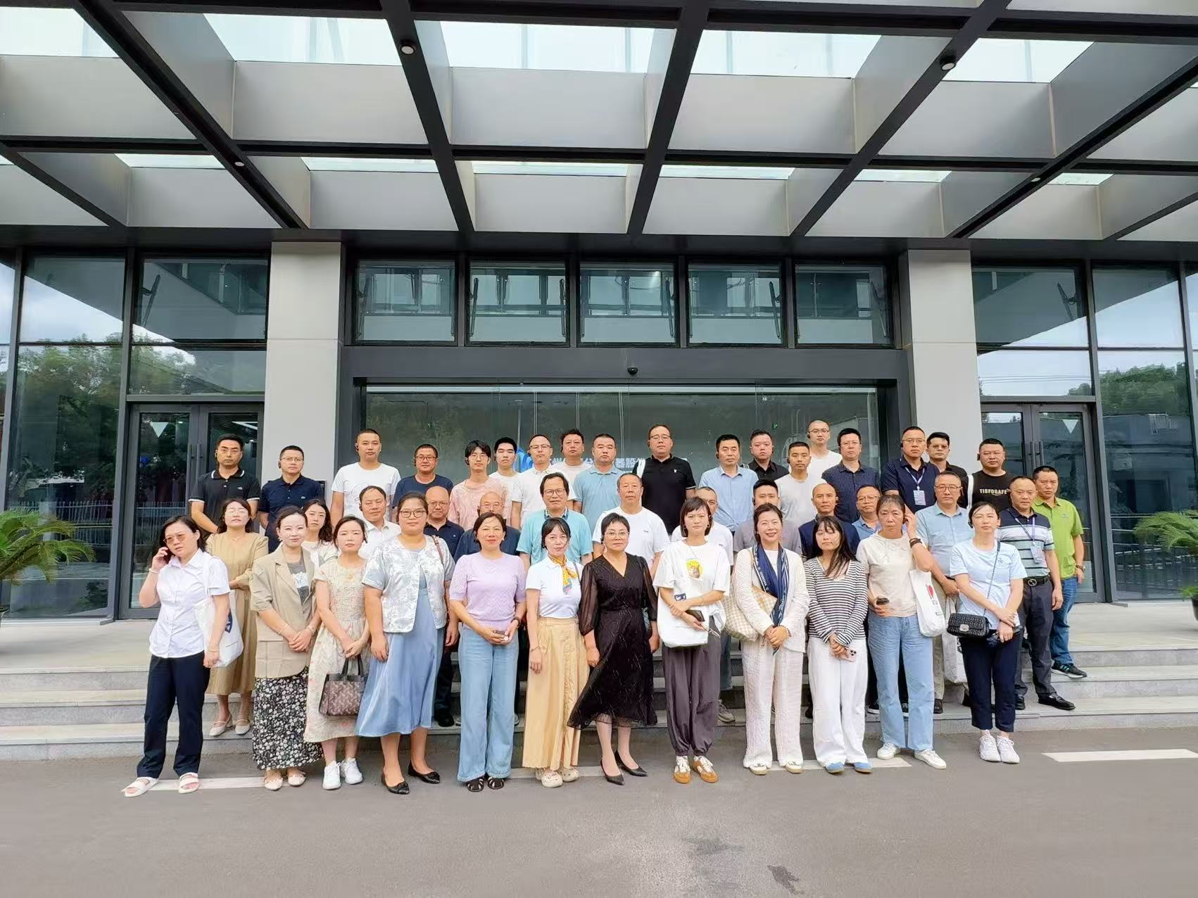 第二期绵阳专精特新企业家班聚焦开云足球实践